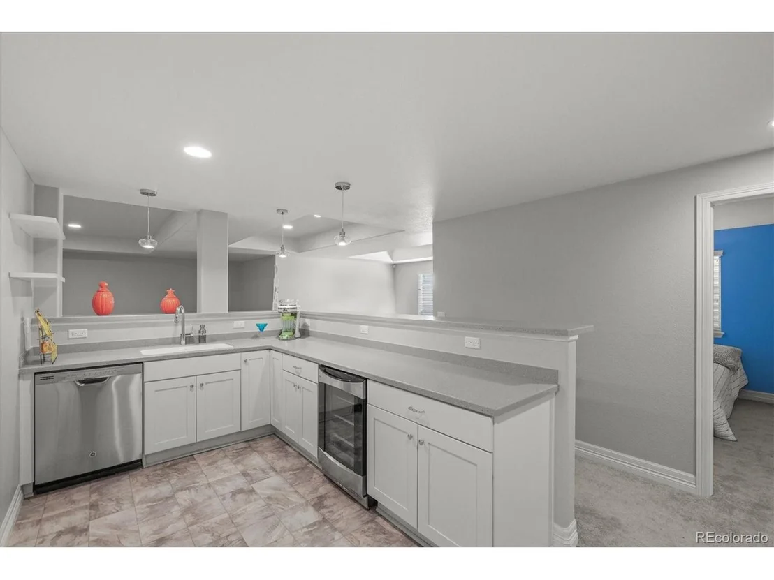 Photo of 10256 Olathe Way