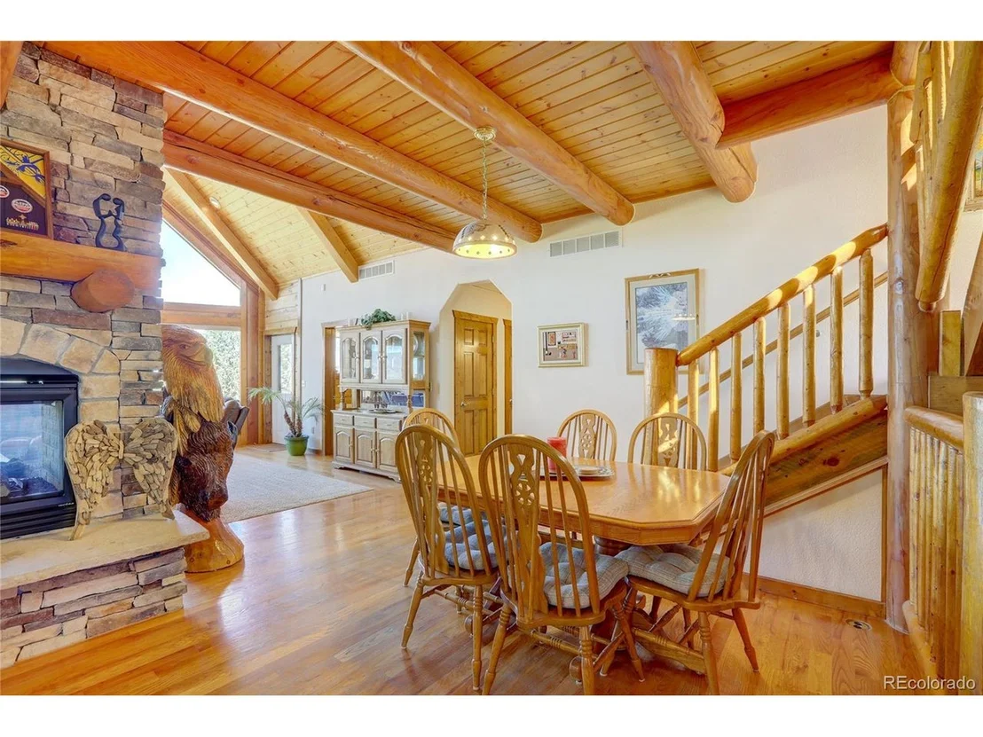 Photo of 6584 Lakeside Cir