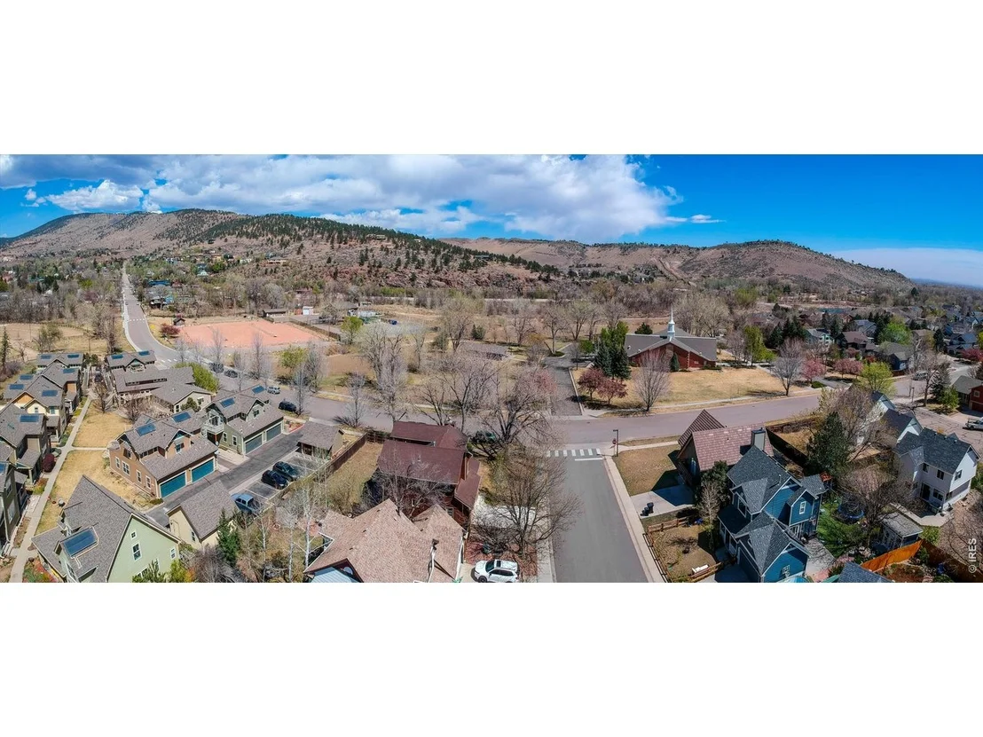 Photo of 202 Welch Dr