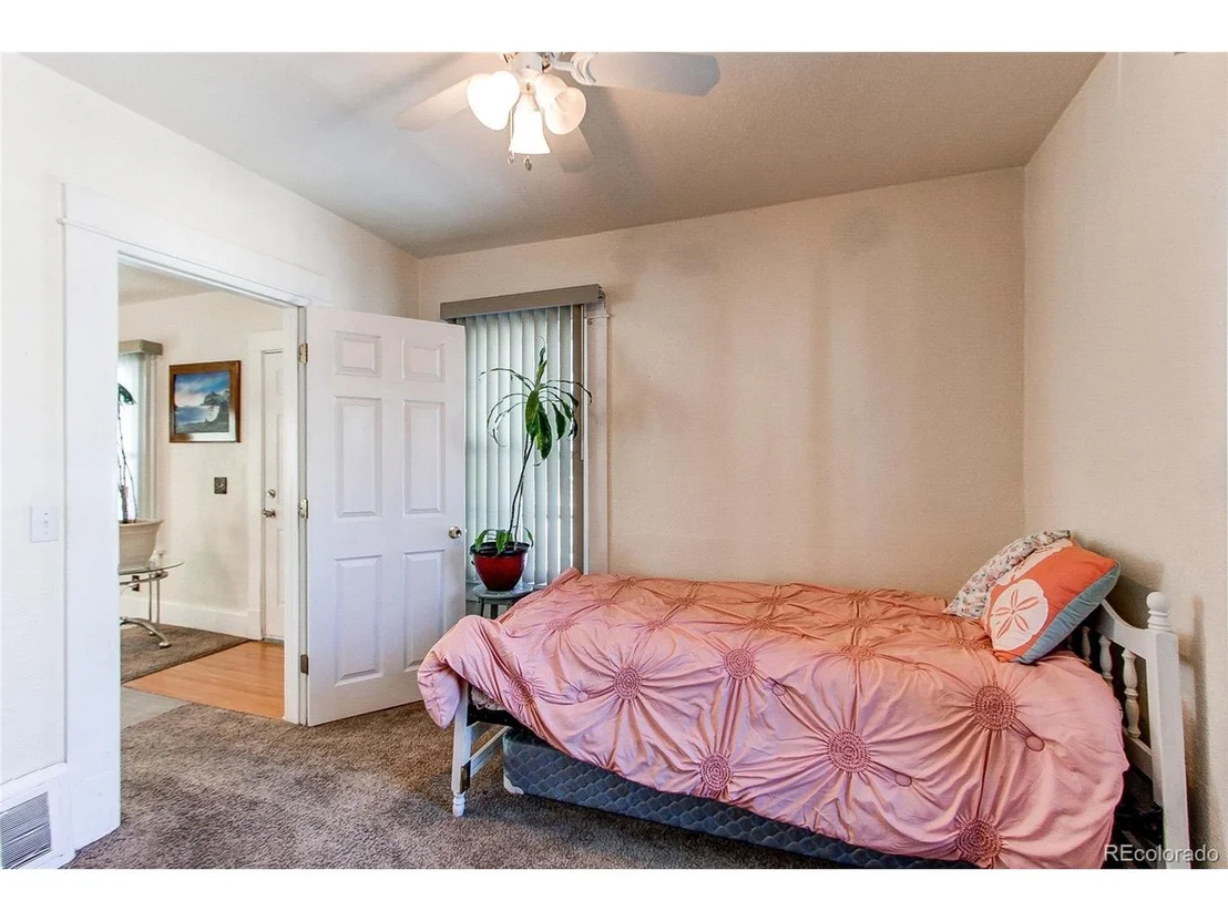 Photo of 480 G Ave