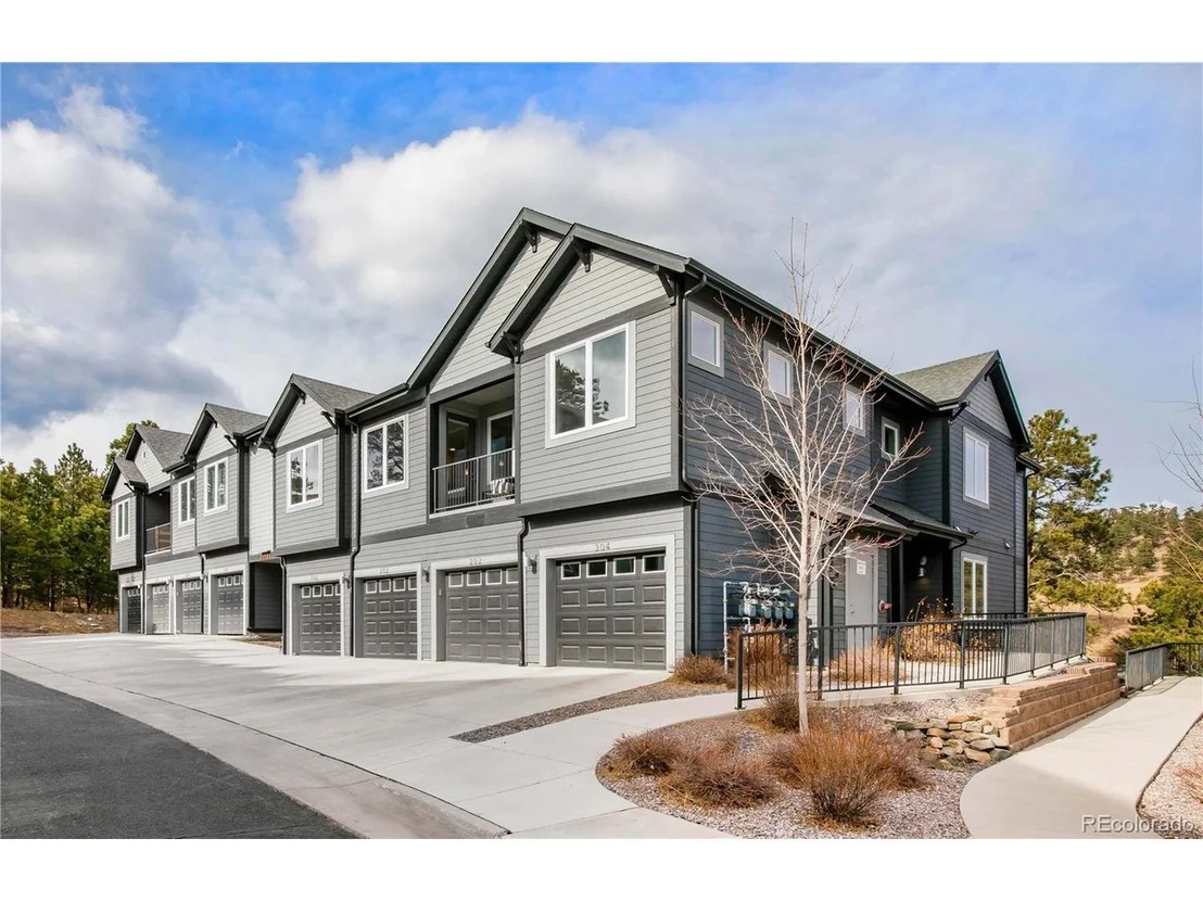 Photo of Unit 304 at 31191 Black Eagle Dr