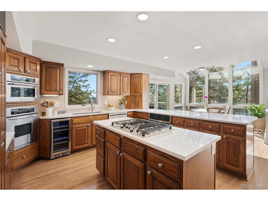 Photo of 2386 Daisy Ln
