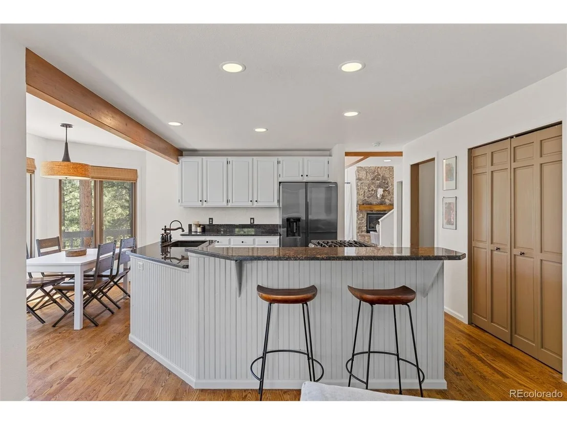Photo of 6159 S Skyline Dr