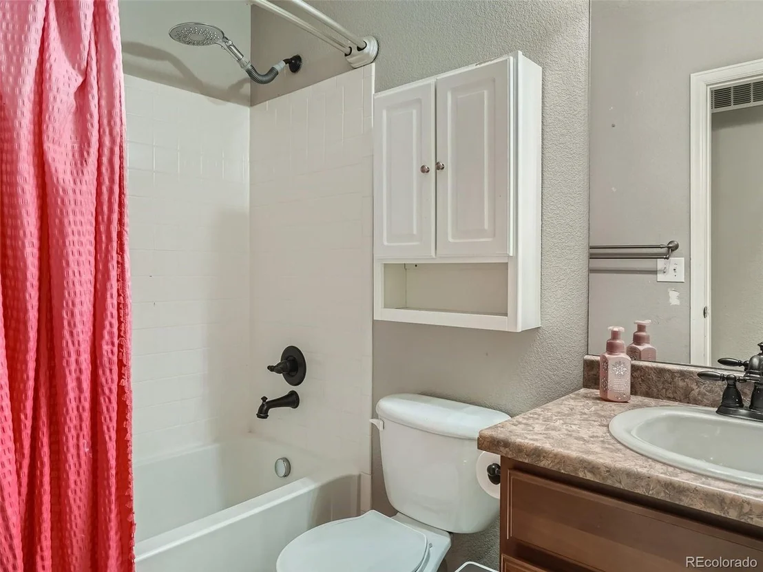 Photo of 662 Lehigh Cir