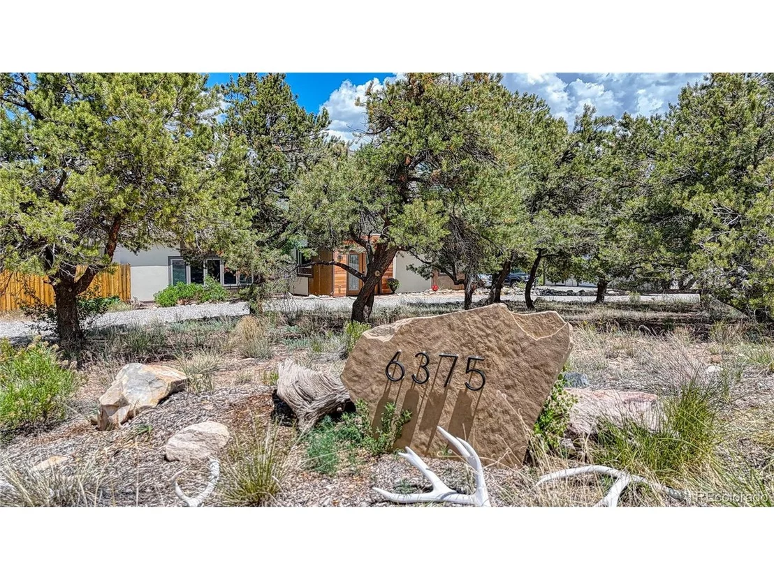 Photo of 6375 Terrace Ln