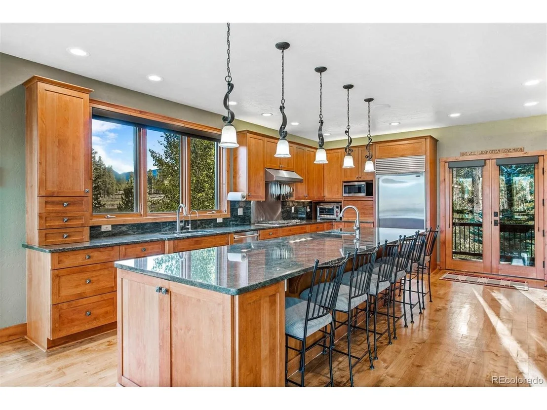 Photo of 657 Stagecoach Dr