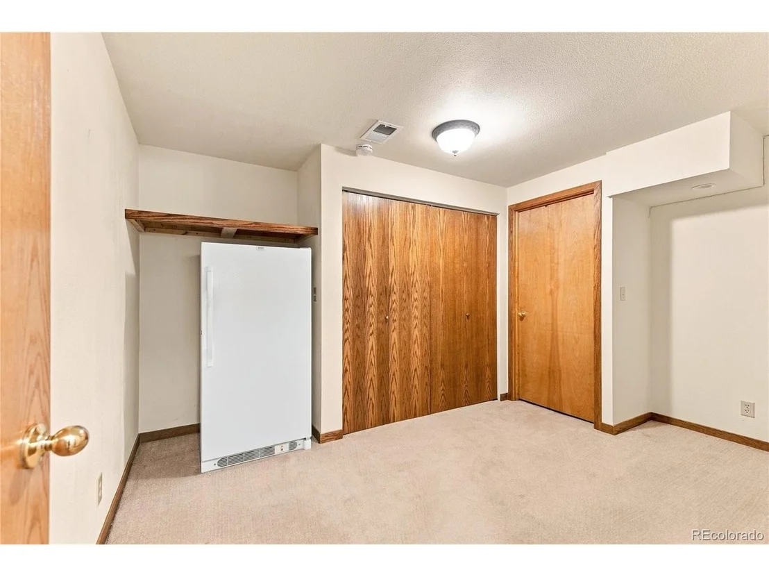 Photo of 211 Cedar Way