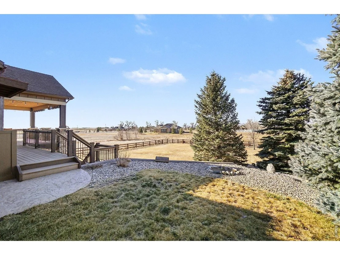 Photo of 39111 Hilltop Cir