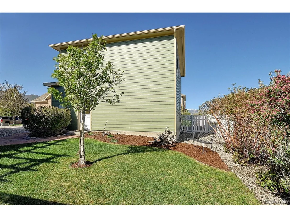 Photo of 9 Trailside Cir