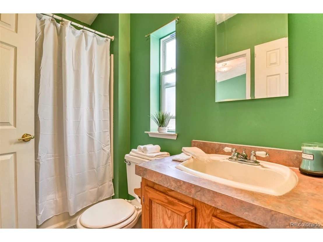 Photo of 1011 W Bison Creek Trl