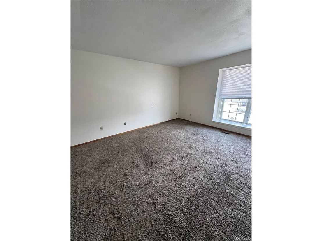 Photo of 21124 E Powers Cir