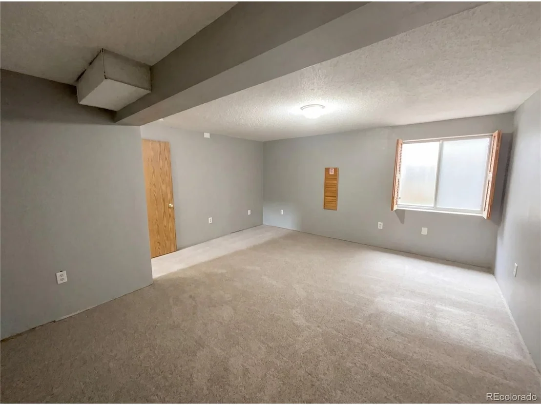 Photo of 12117 Monaco Dr