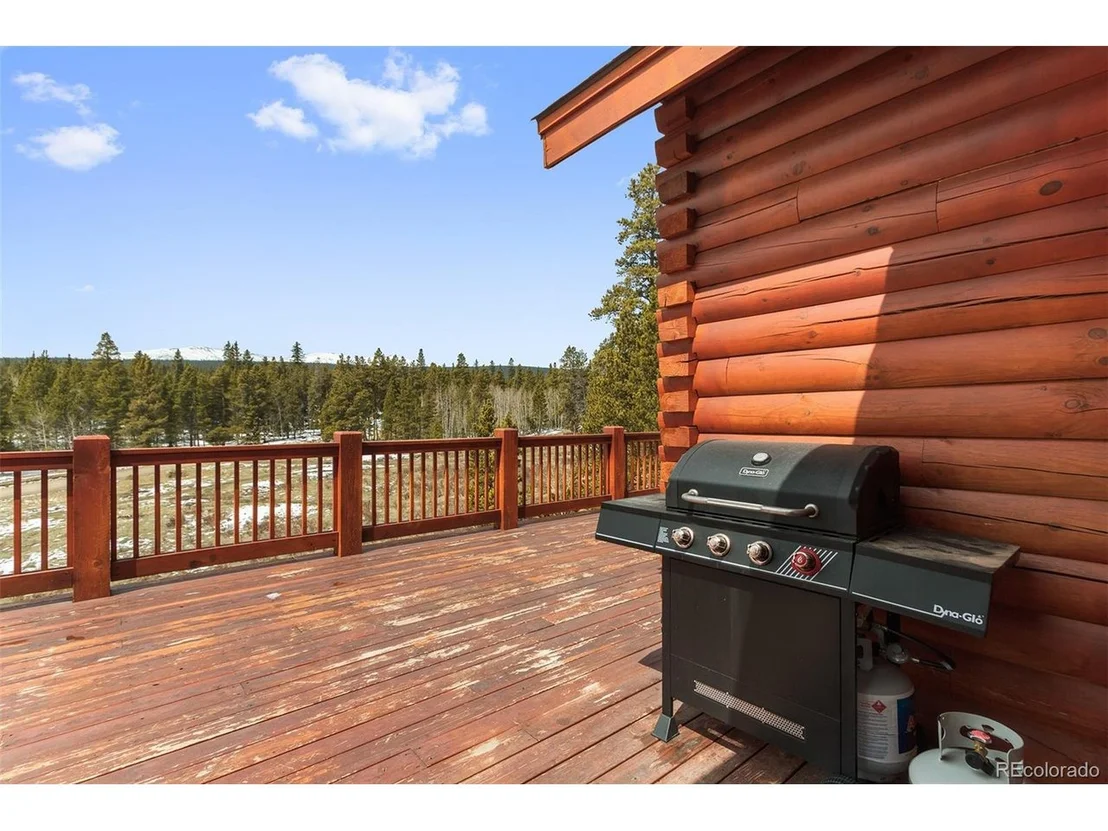 Photo of 1477 Lakeside Dr