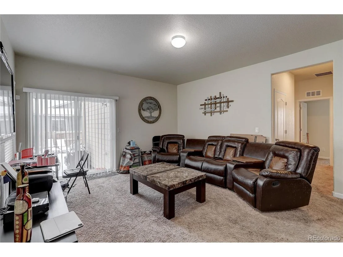 Photo of 4246 E 95th Dr