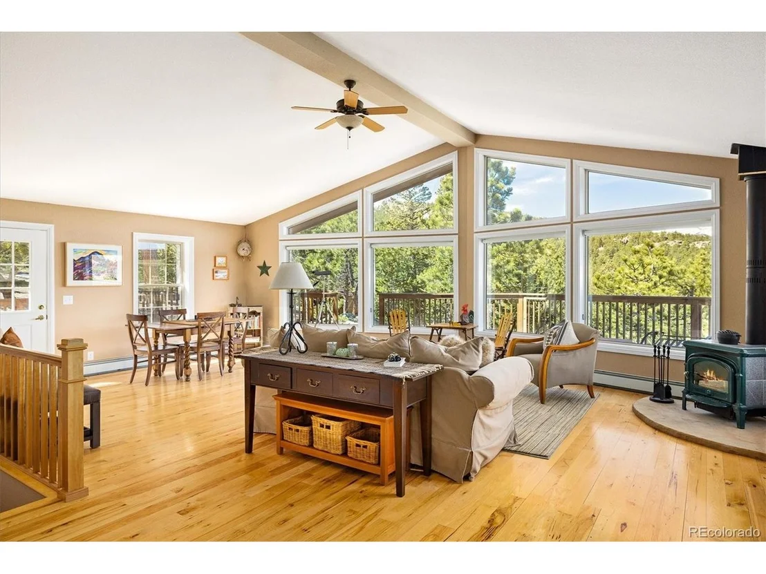 Photo of 149 Rockledge Cir