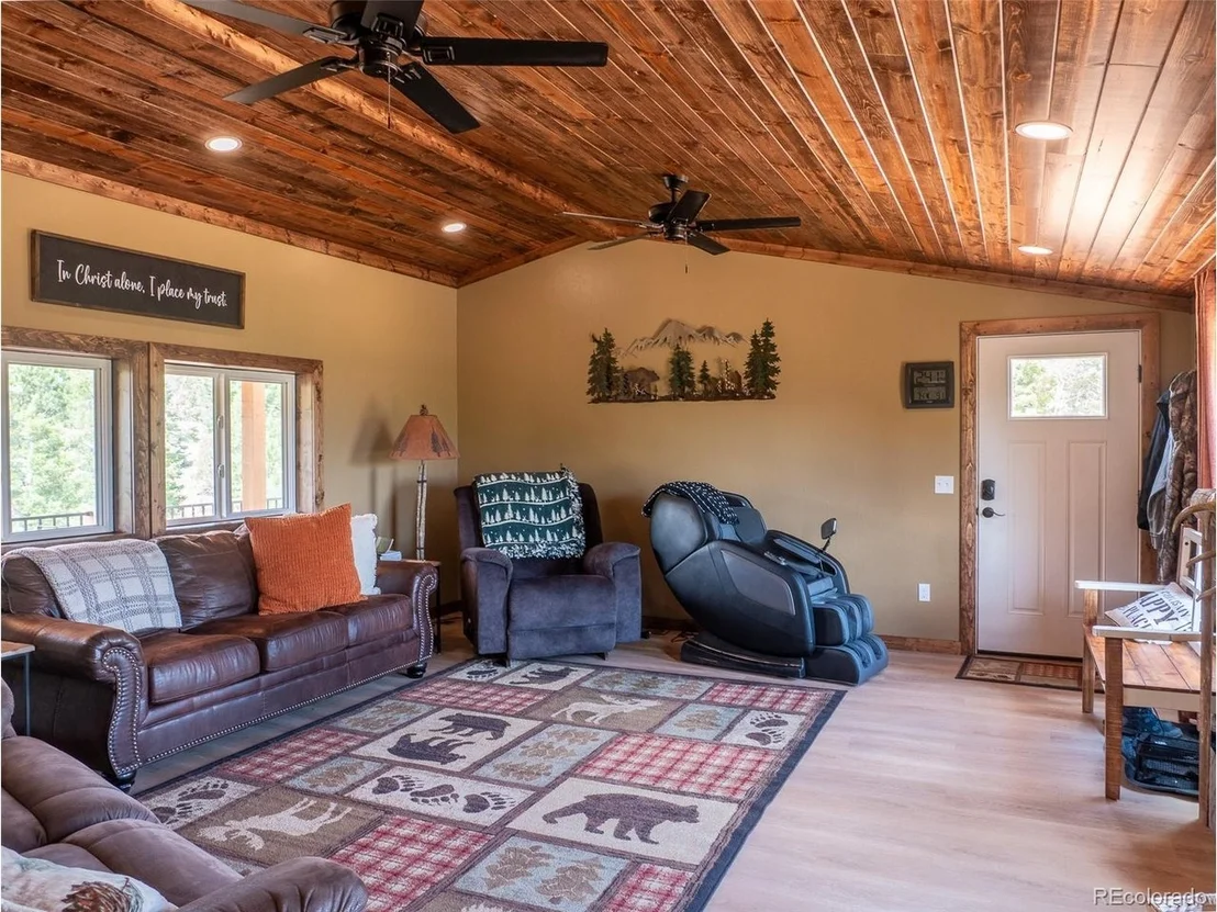 Photo of 54 Oak Dr