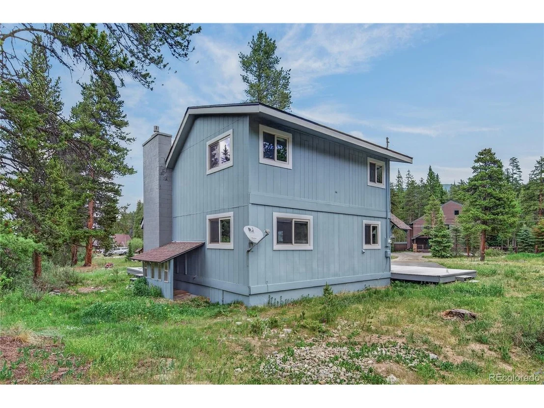 Photo of 214 Mountain View Trl