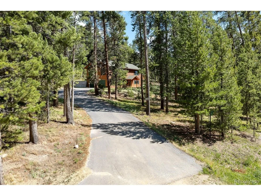 Photo of 72 Golden Dr