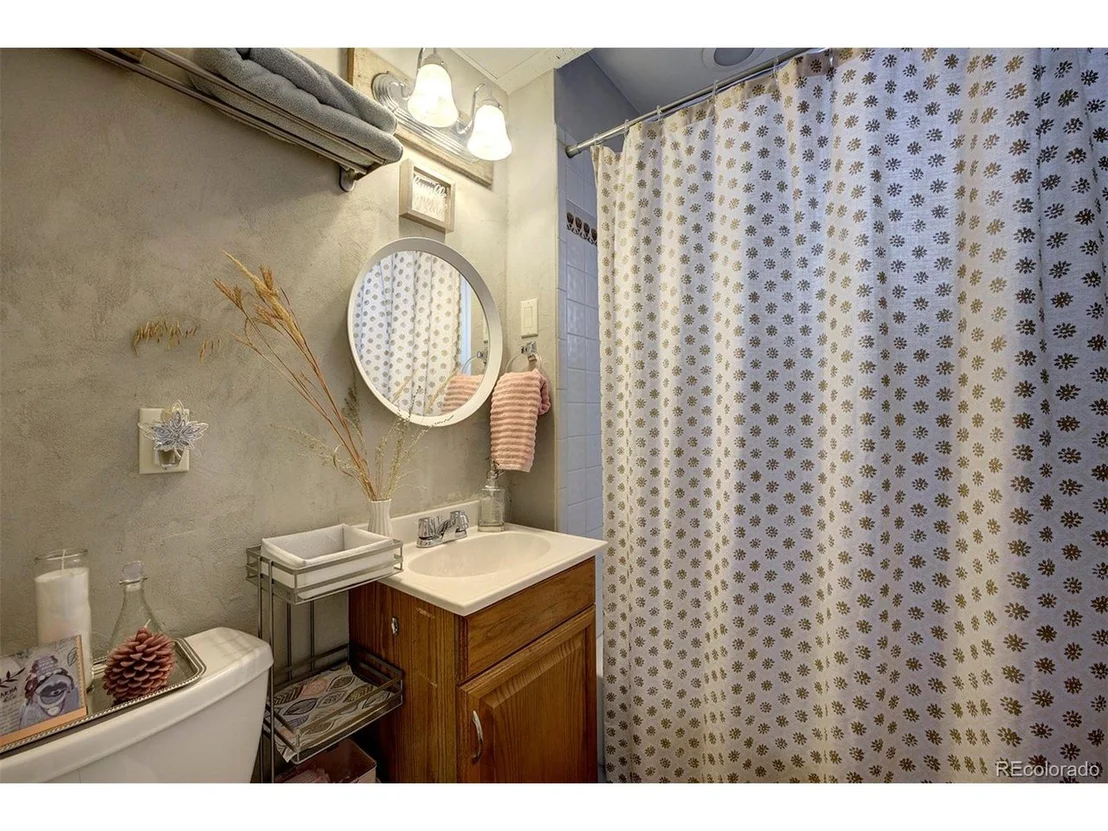 Photo of 352 Patty Dr