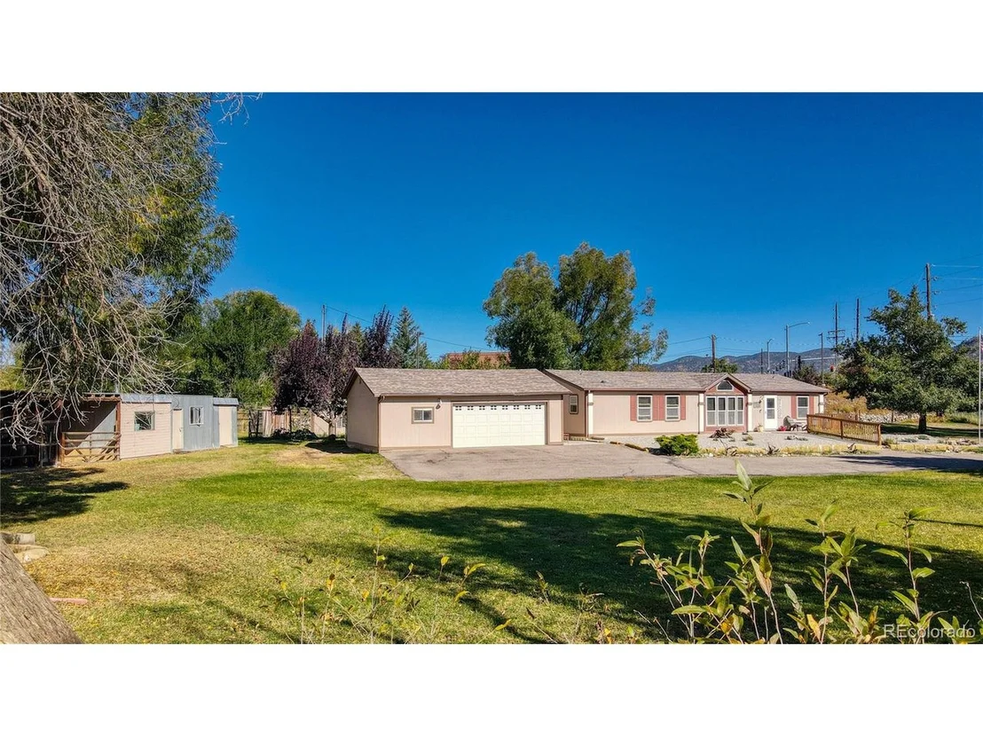 Photo of 7008 County Road 107