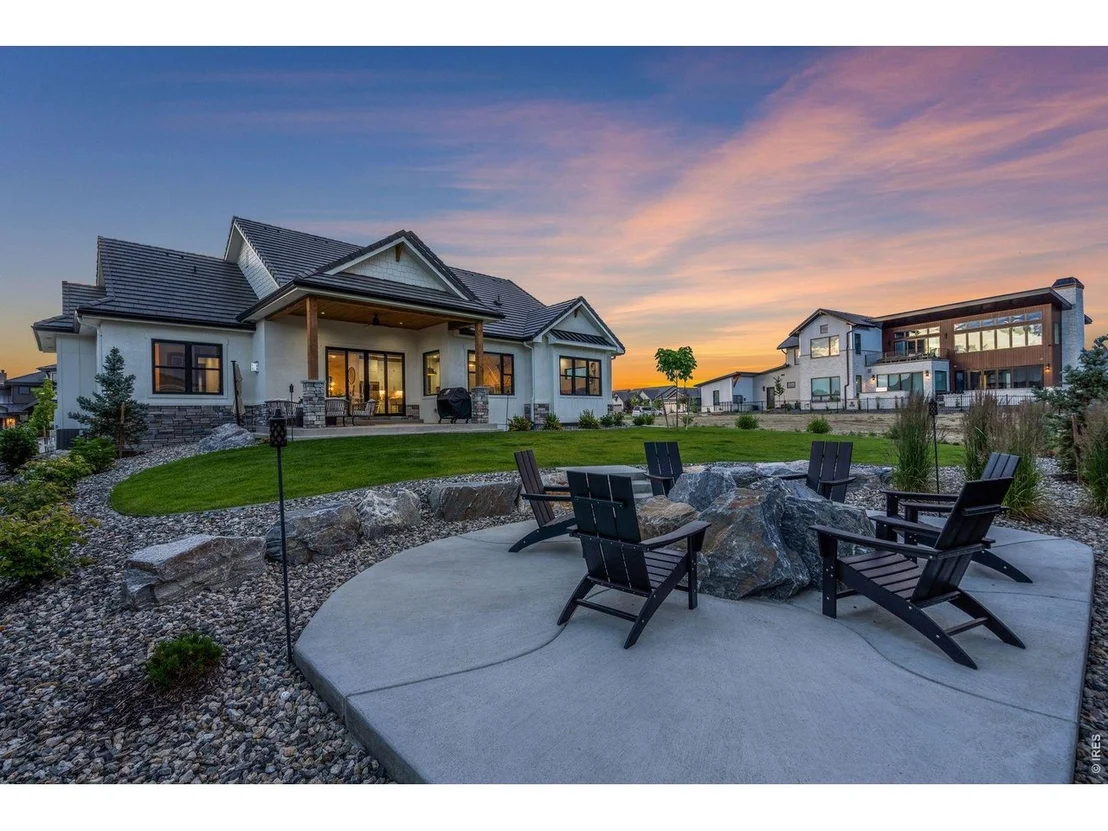 Photo of 2355 Sugarloaf Rd