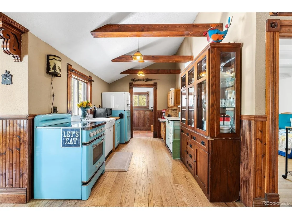Photo of 82 Iris Dr