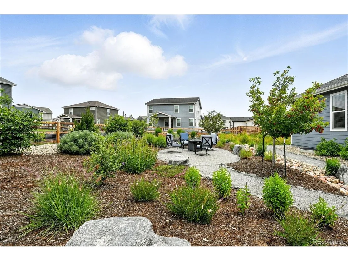 Photo of 5417 Riverbend Ave