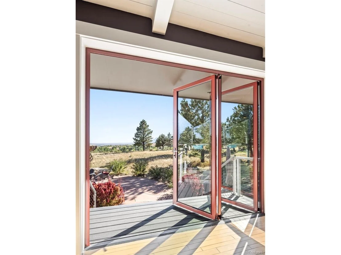 Photo of 2888 S Lakeridge Trl