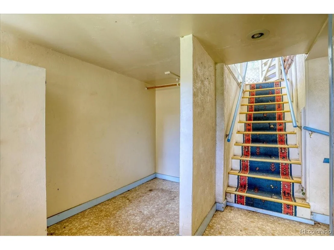 Photo of 25038 Red Cloud Dr