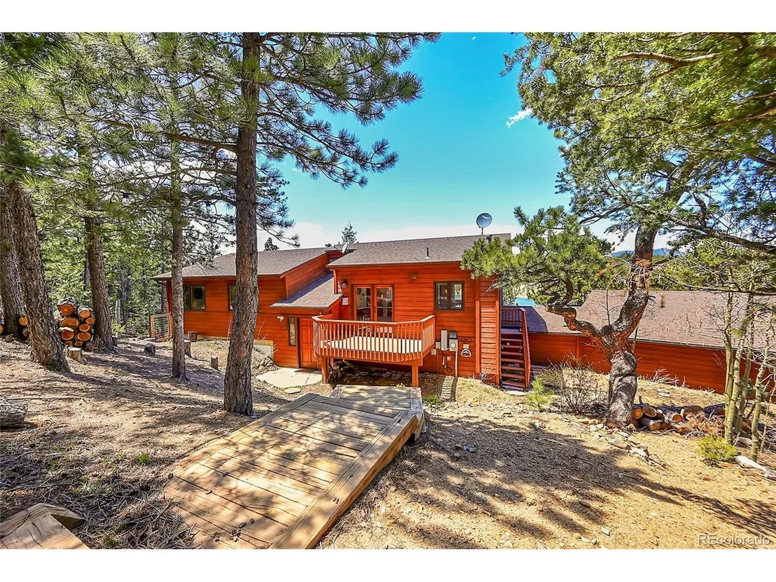 Photo of 247 Alpine Dr