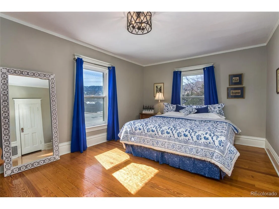 Photo of 1905 Iris Ave