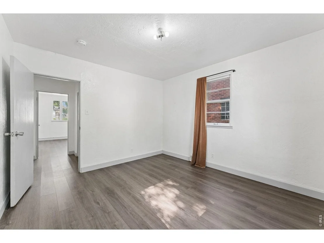 Photo of 2210 10th Ave