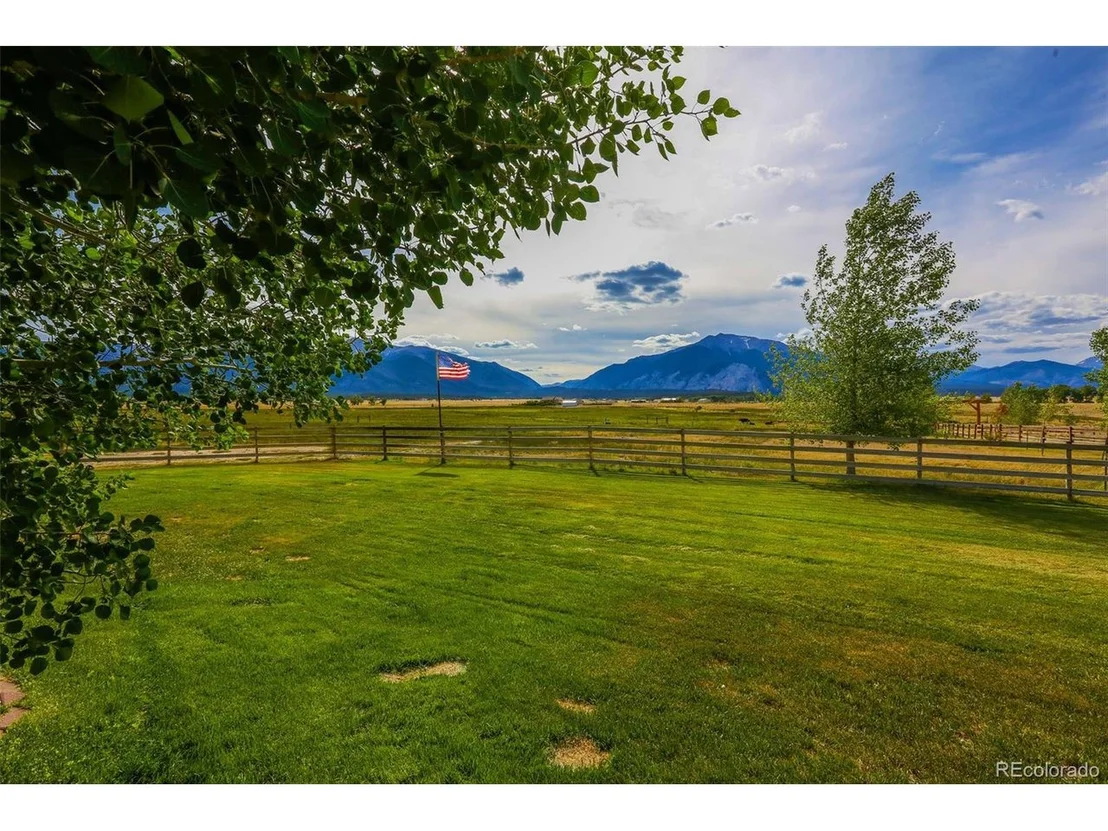 Photo of 13877 W County Road 270
