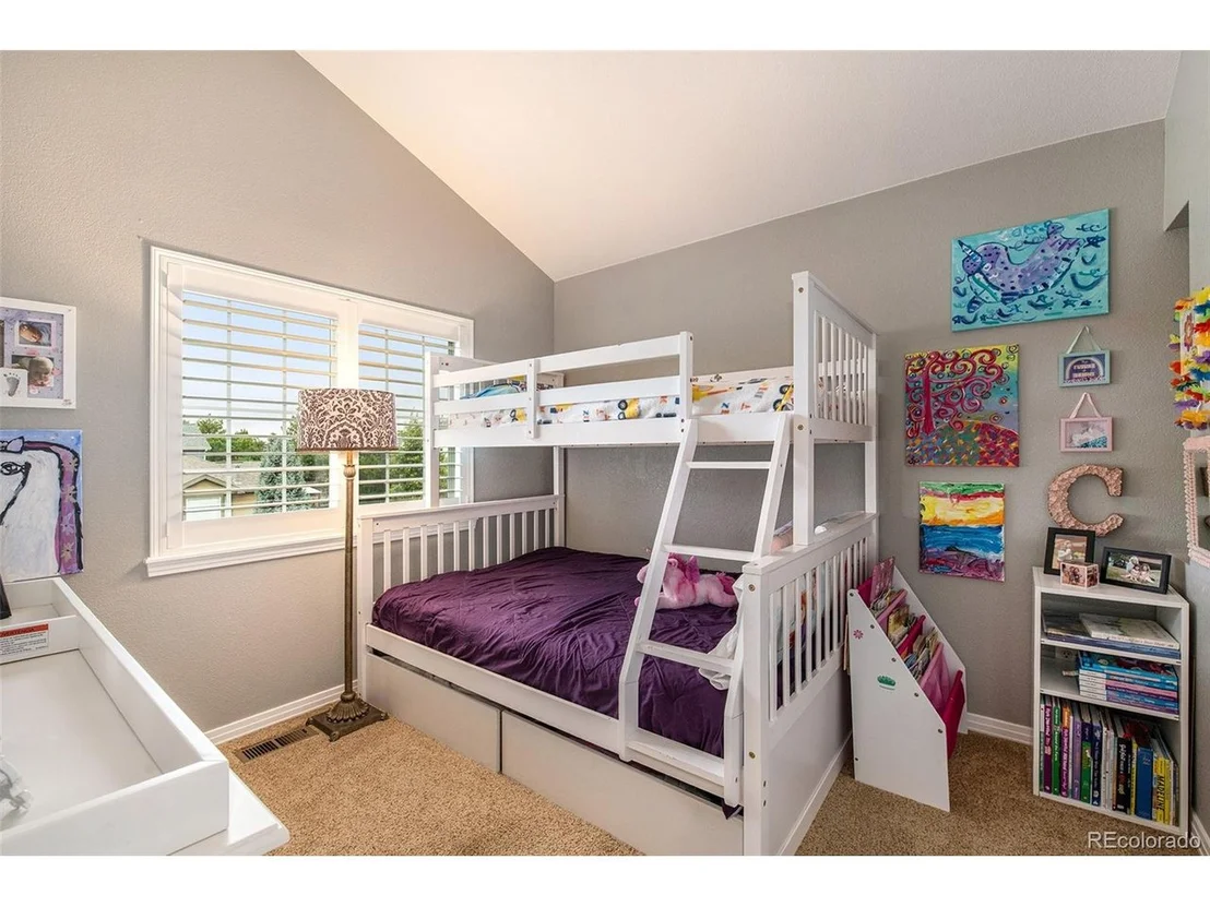 Photo of 15995 Sequoia Dr