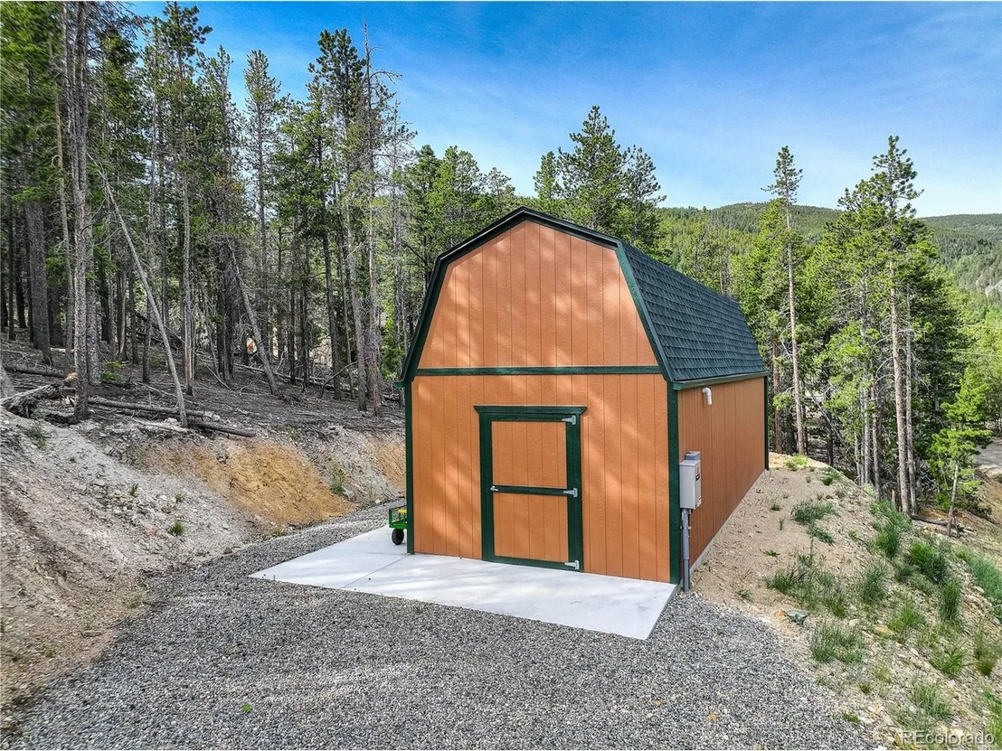 Photo of 55 Mountain Estate Dr