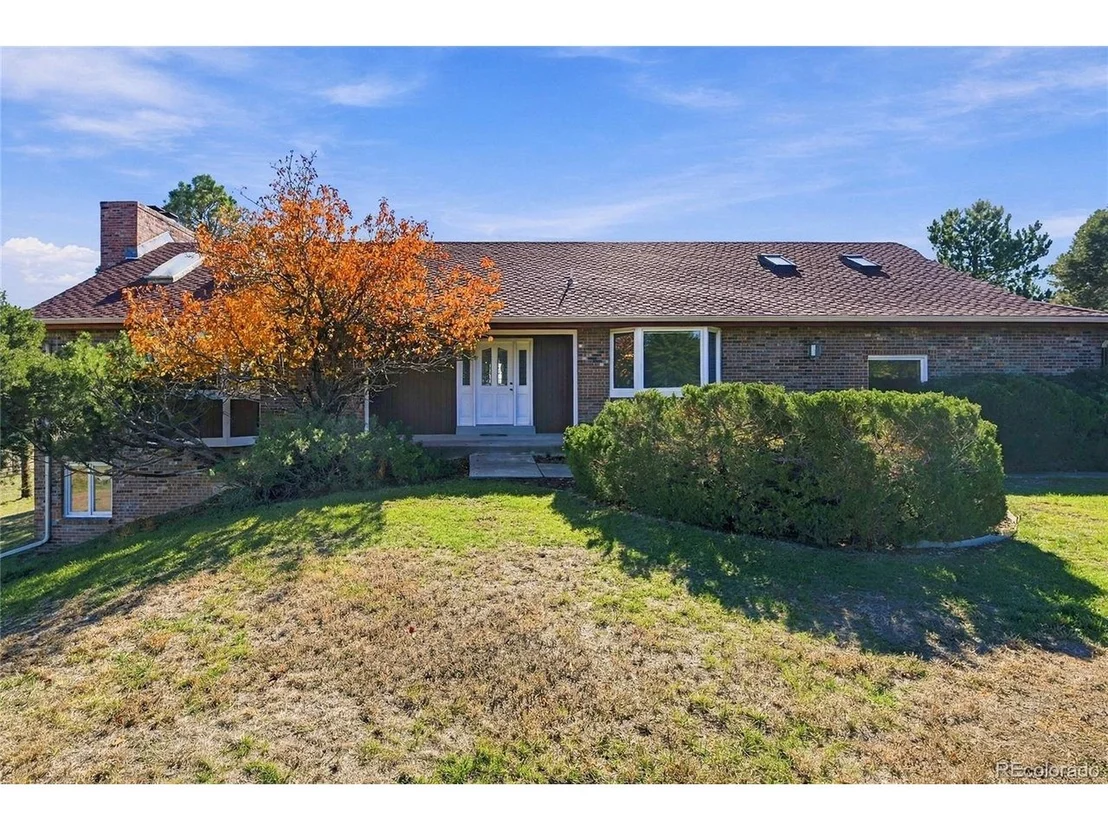 Photo of 9980 Heather Dr