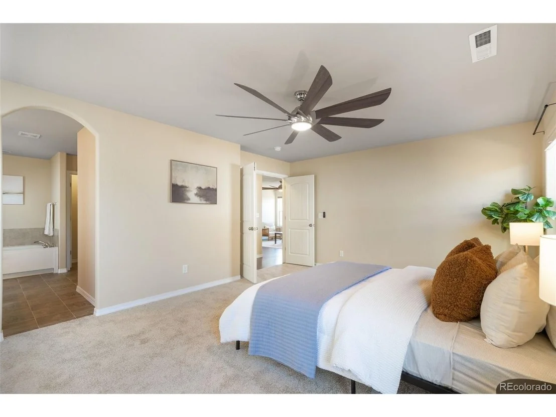 Photo of 7704 Cruzer Hts
