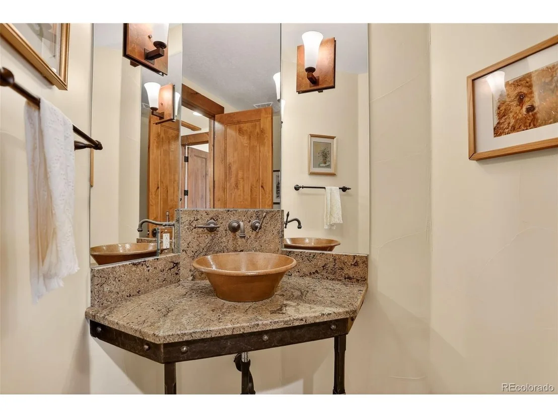Photo of 524 Humphrey Dr