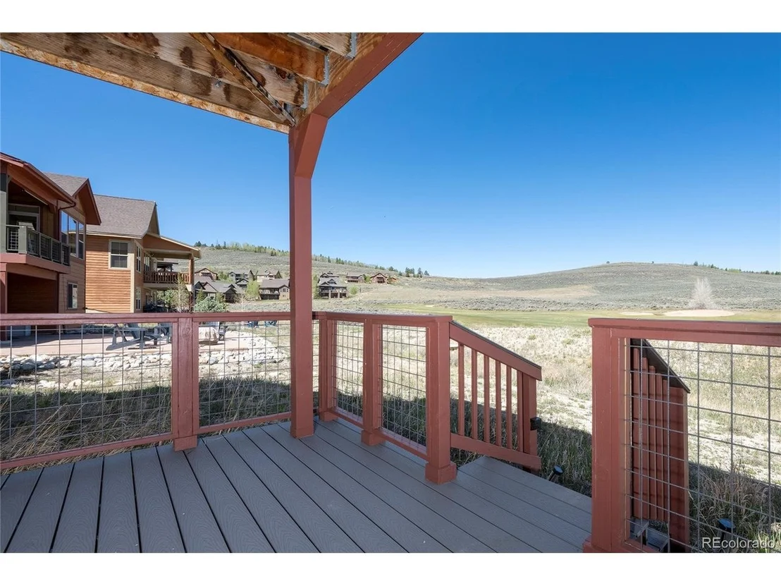 Photo of 150 Fairview Ln