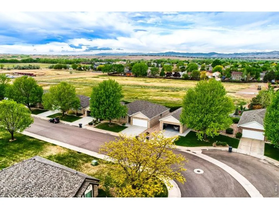 Photo of 557 Trailwood Cir