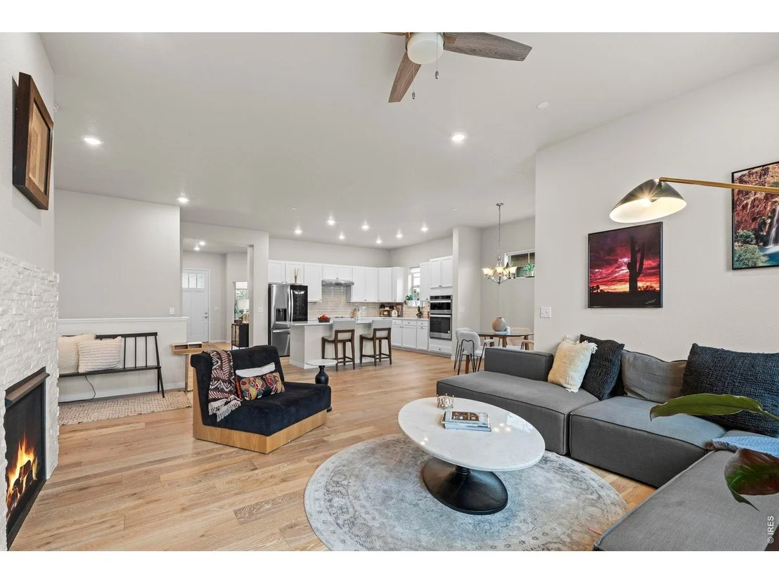 Photo of 1491 Lanterns Ln
