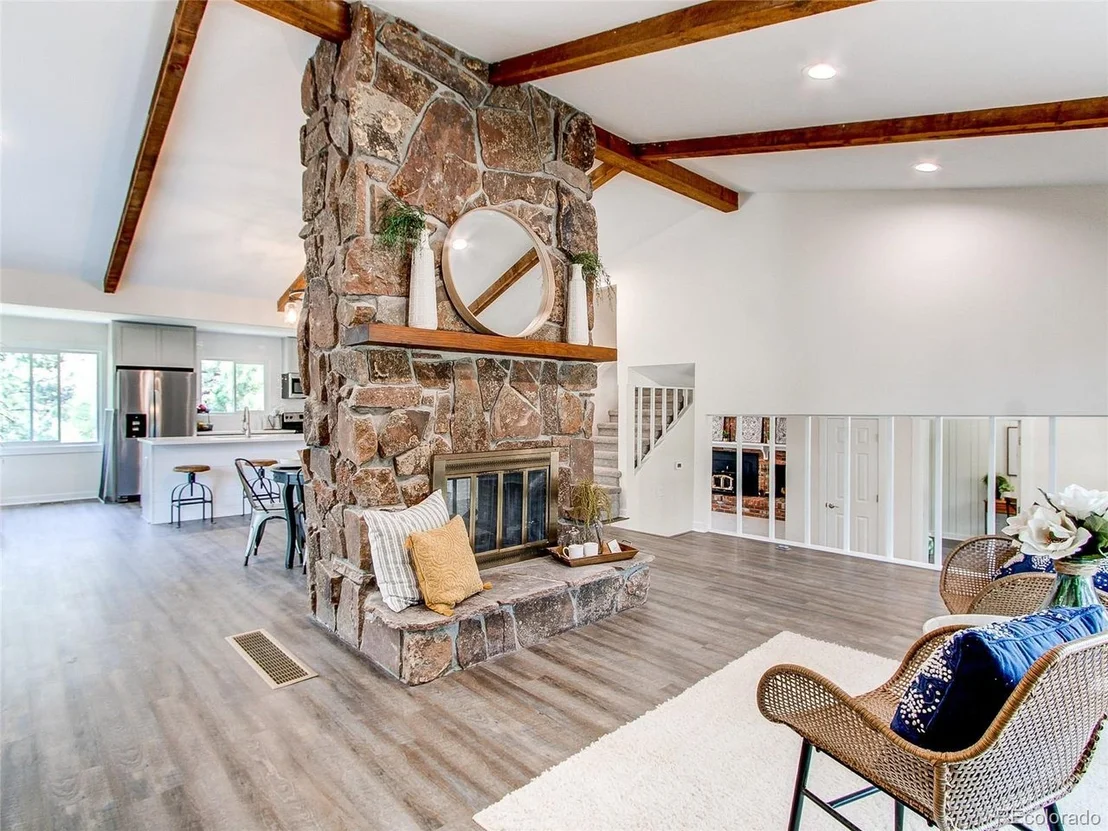 Photo of 6124 Powell Rd