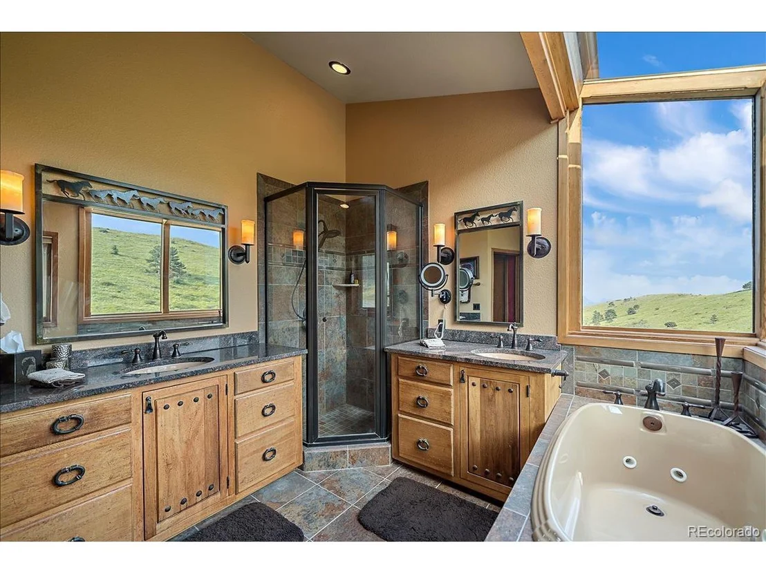 Photo of 4528 Sheep Patch Rd