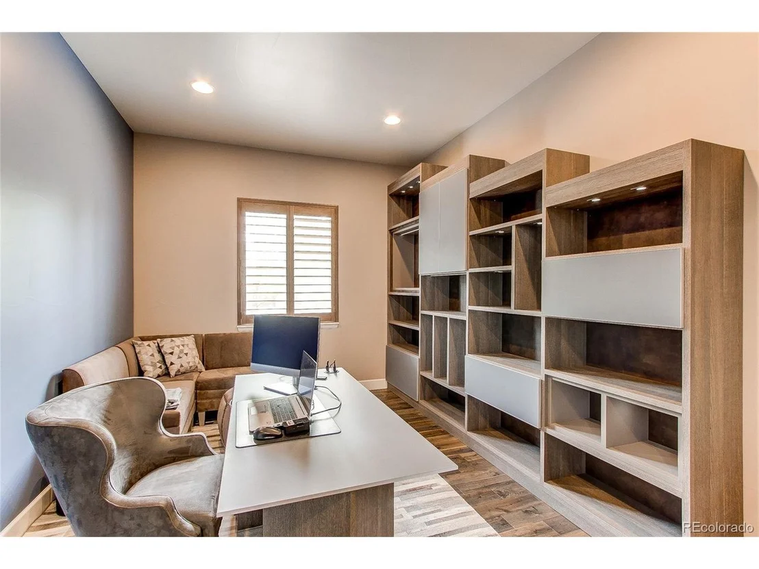 Photo of 4 Willowcroft Pl