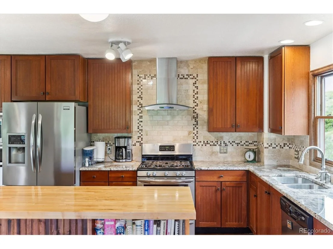 Photo of 2605 Cactus Cir