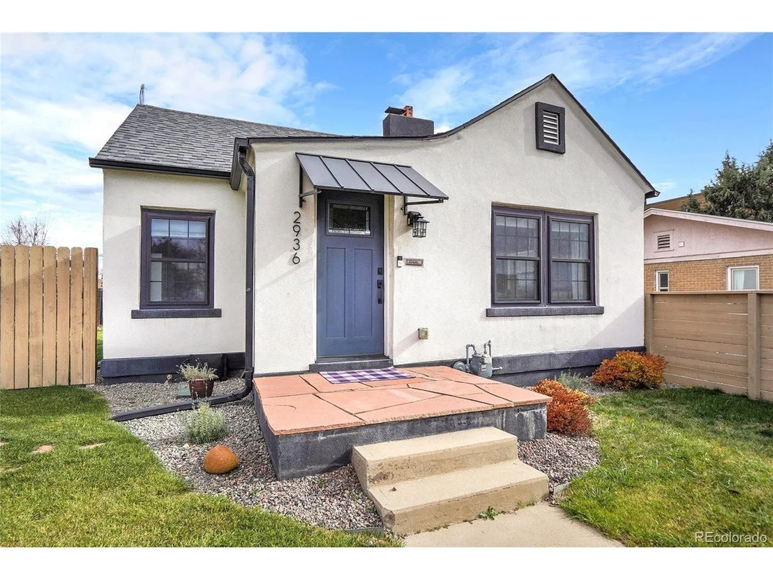 Photo of 2936 Sheridan Blvd