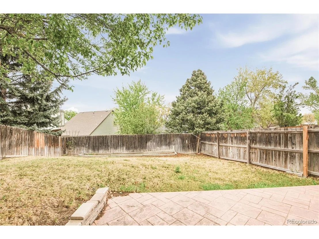 Photo of 10517 Robb Dr