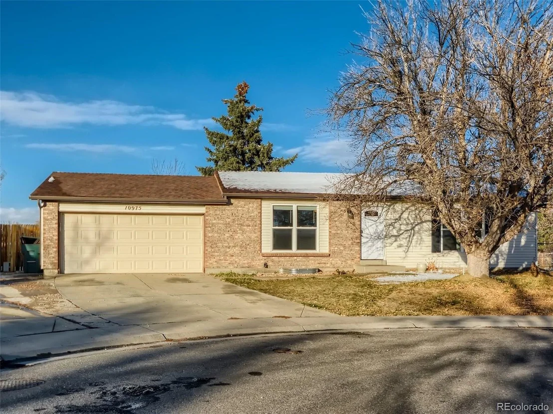 Photo of 10975 Birch Dr