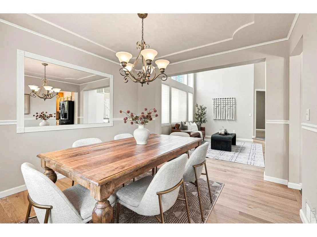 Photo of 2854 Blue Jay Way
