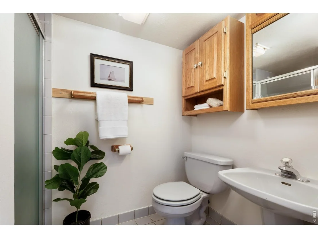 Photo of 465 Deer Ln